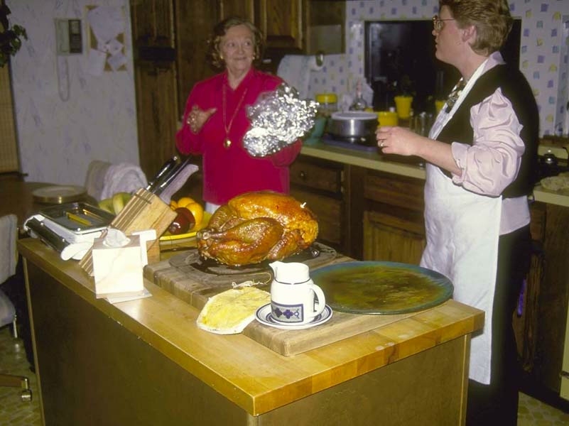 ../Images/Diana Doris and Turkey nr 2.jpg